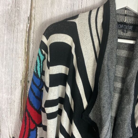 Last Chance! Love Culture Floral Zebra Cardigan  Size M/L - Picture 2 of 12